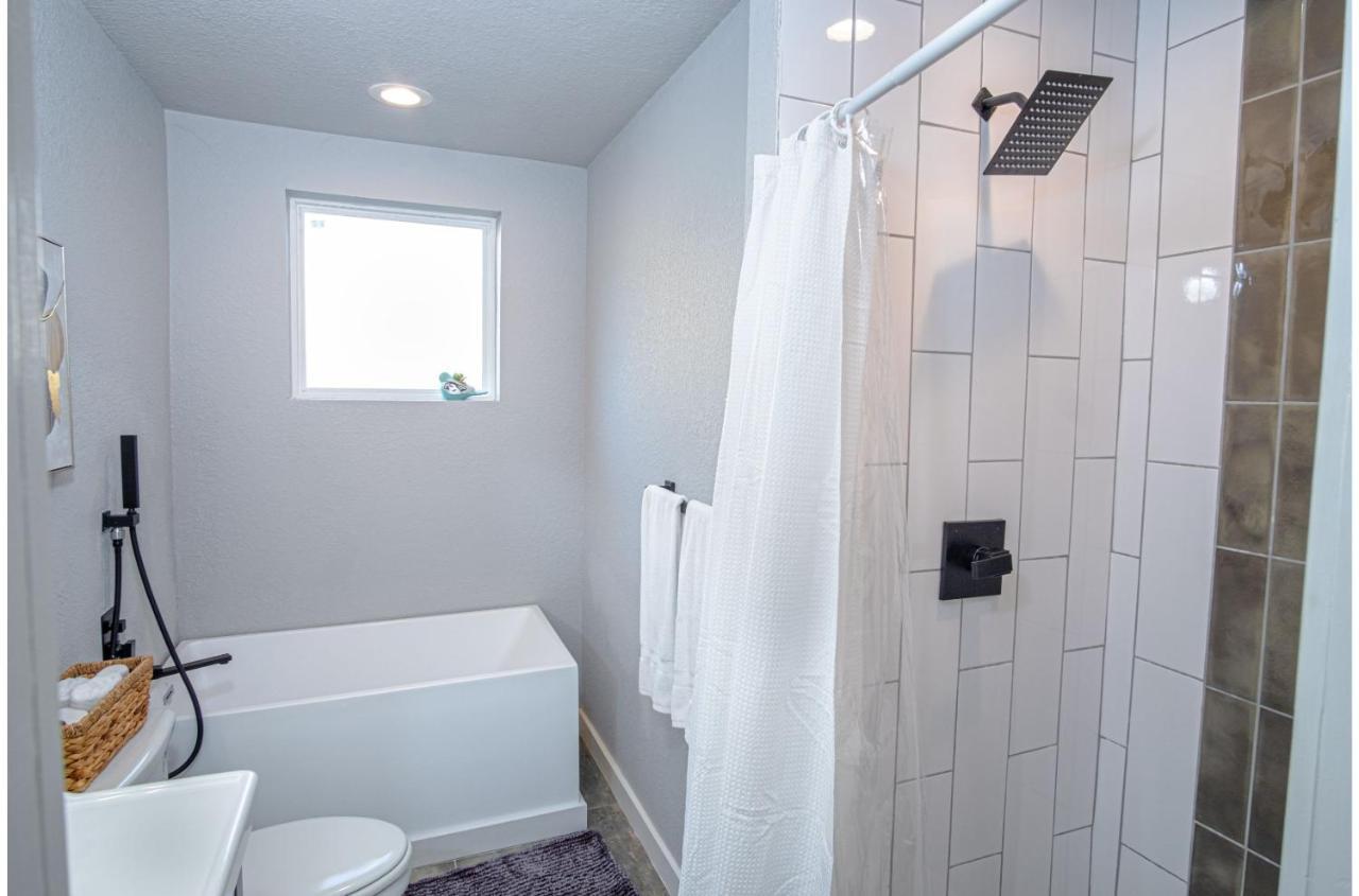 Stylish 4 Br2Ba Renovated Home Near Downtown San Antonio Exterior foto